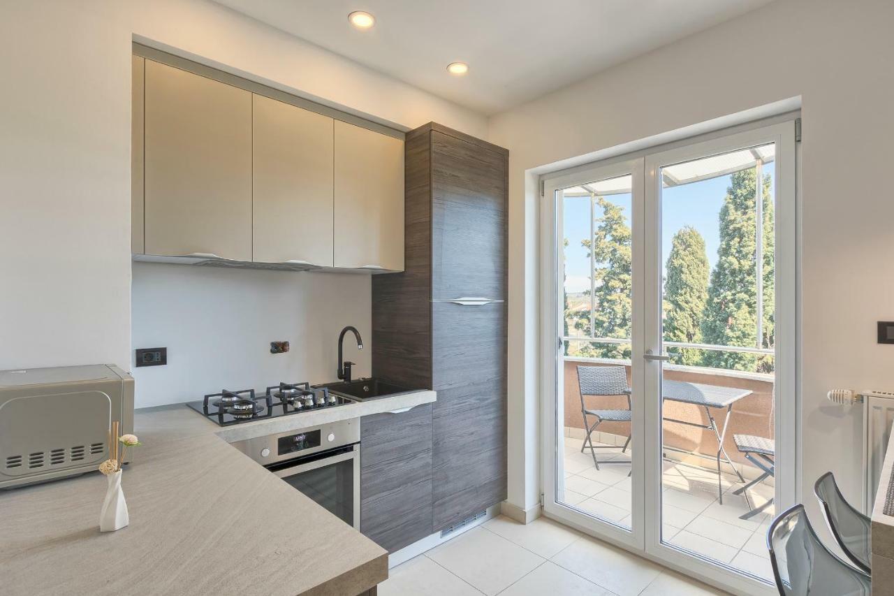פאז'אנה Adriatic Apartments מראה חיצוני תמונה