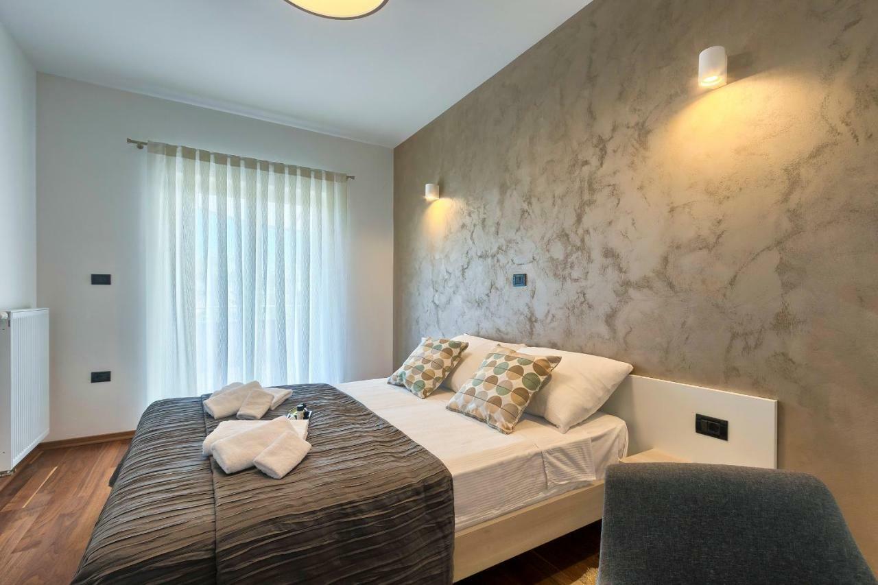 פאז'אנה Adriatic Apartments מראה חיצוני תמונה